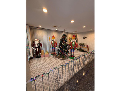 Welcome to 153-25 88th St unit 1K Howard Beach NY 11414 . 2 - photo 8