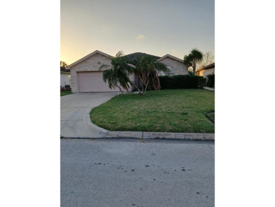 Lake Home Sale Pending in Laguna Vista, Texas