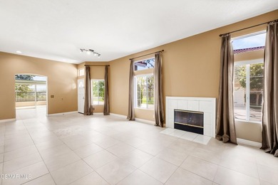 Enjoy resort-style living in this beautifully maintained - photo 7