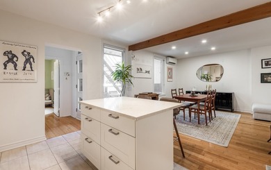 Magnifique condo de 2 chambres offrant un parfait melange de - photo 16