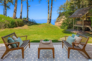 From the water's edge to the summit above, this rare 10-acre - photo 17