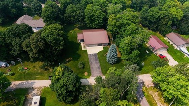 Live by Crystal Lake year-round in this 2010 ranch-style home - photo 29
