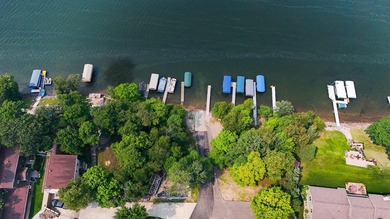 Live by Crystal Lake year-round in this 2010 ranch-style home - photo 34