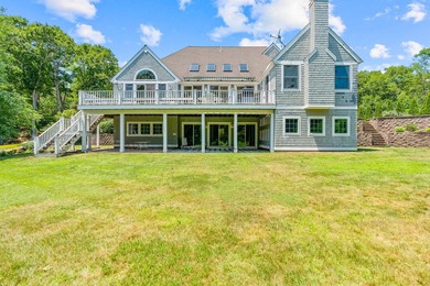 Enjoy the invitIng relaxed atmosphere that New Seabury has to - photo 4