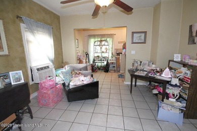 This is the one! 3 units located on 1 tax lot. 219 fisher is - photo 7
