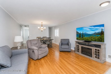 Welcome to 116 Serrell Avenue, an absolutely stunning move-in - photo 8