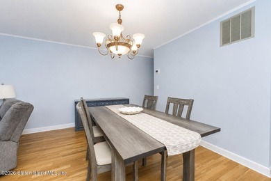 Welcome to 116 Serrell Avenue, an absolutely stunning move-in - photo 10