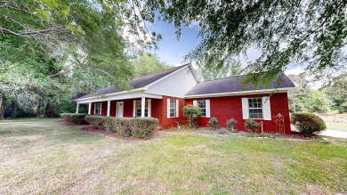Lake Home Sale Pending in Slocomb, Alabama