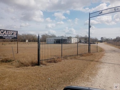 Lake Anahuac Commercial For Sale in Out of Area-Texas Texas