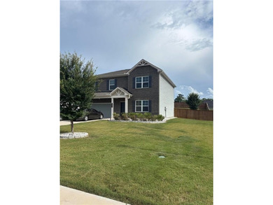 Welcome home to this beautiful, maintained brick home with a - photo 2