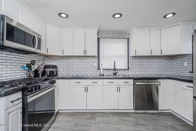 PROFESSIONAL PHOTOS COMING SOON Discover the charm of 110 Yetman - photo 6