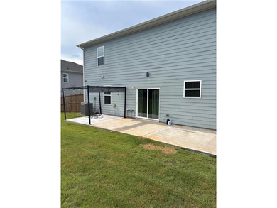 Welcome home to this beautiful, maintained brick home with a - photo 7