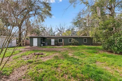 409 Buckingham Place is a wonderful move-in ready opportunity - photo 20