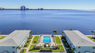 Caloosahatchee River Condo For Sale in North Fort Myers Florida