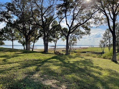 Gorgeous waterfront homesite in Francisco Bay! Lot 7 is one acre - Lake Lot For Sale in Kerens, Texas