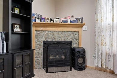 Move In Ready 4-bedroom, 3.5-bath zero-lot home in Cedar Springs - photo 6