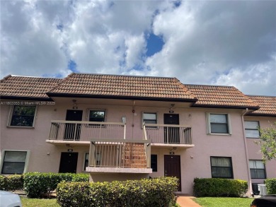 Lake Condo For Sale in Pembroke Pines, Florida