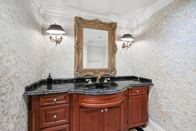 Luxury estate with elegant design. Exquisite One of a kind gated - photo 35