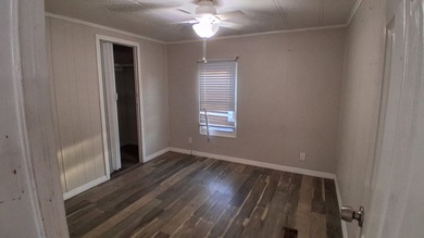 Affordable 3BR/2BA located in the desirable Pinellas Cascades - photo 9