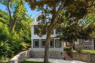 Fully gut-renovated from top to bottom within the last two years - photo 1