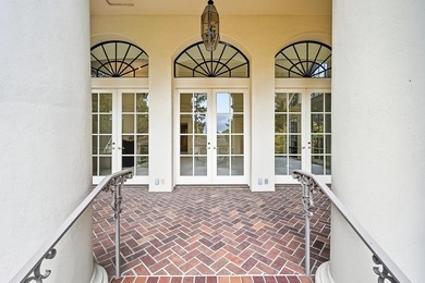 Luxury estate with elegant design. Exquisite One of a kind gated - photo 59