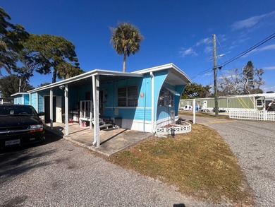 Newly renovated 2 bedroom 1 bathroom, could easily be converted - photo 3