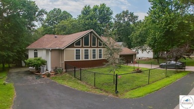 Fantastic 5-bedroom, 4.5-bath home with massive 24x54 garage on - photo 1