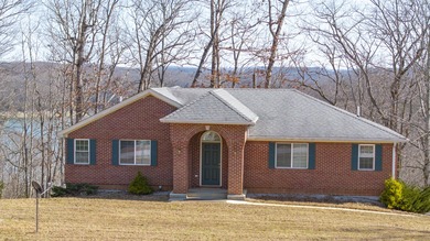 Welcome to your dream home in the prestigious Cumberland Shores - photo 3