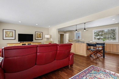 Modern, immaculate ranch home with 3 Bedrooms and 2 FULL baths!