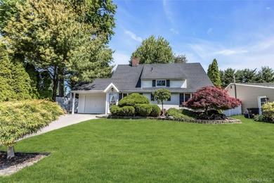 Welcome home to this immaculate move-in ready Cape nestled in - photo 1