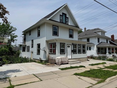 Lake Home For Sale in Waterloo, Wisconsin