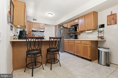 SELLERS ARE OFFERING A $10,000 BUYER CREDIT! RUN, don't walk - photo 5