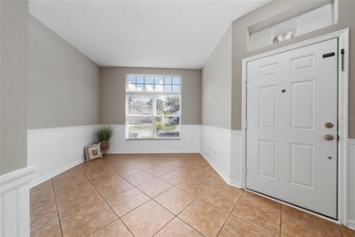 Virtually Staged. Immaculate Cute and Cozy house in Northshore - photo 8