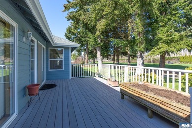 Stunning golf course views in this beautiful one level home - photo 11