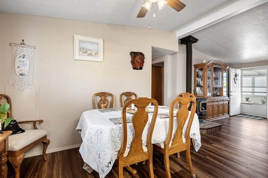 This well-maintained 3 bedroom, 2 bathroom home offers 1,296 - photo 14