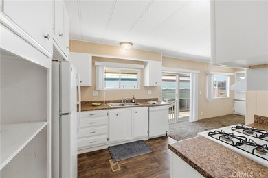 Seller is motivated!!! Make an offer!! Welcome home to this - photo 18