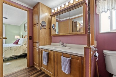 This well-maintained 3 bedroom, 2 bathroom home offers 1,296 - photo 19
