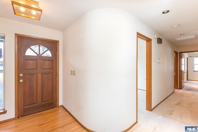 Stunning golf course views in this beautiful one level home - photo 20