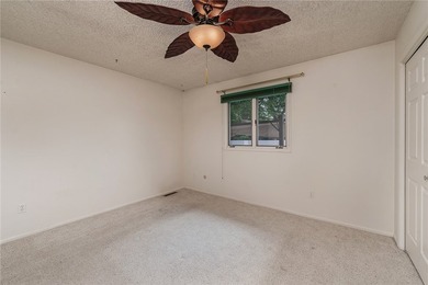 Rare Westend duplex in a quiet residential neighborhood now - photo 21