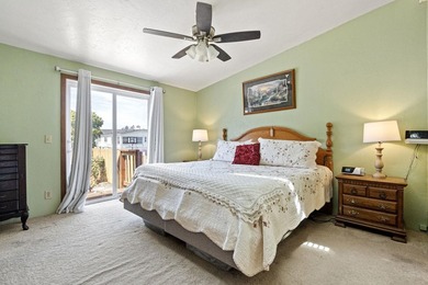 This well-maintained 3 bedroom, 2 bathroom home offers 1,296 - photo 21