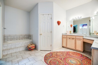 Beautiful 3 bedroom 2 bath home in the highly sought after - photo 21