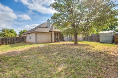 Beautiful 3 bedroom 2 bath home in the highly sought after - photo 29