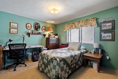 This well-maintained 3 bedroom, 2 bathroom home offers 1,296 - photo 30