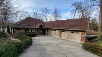 Heritage Lake Home For Sale in Coatesville Indiana