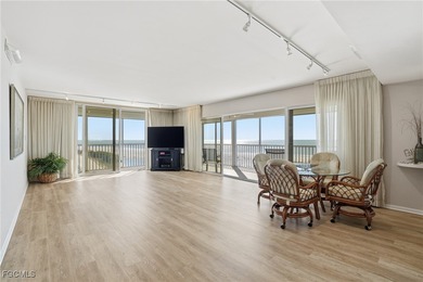 Beachfront Bliss at Island Reef! Welcome to your Gulf-front - photo 7