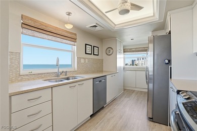 Beachfront Bliss at Island Reef! Welcome to your Gulf-front - photo 9