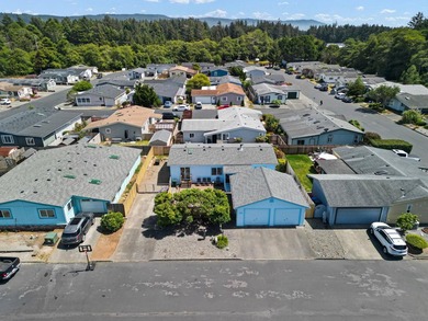 This well-maintained 3 bedroom, 2 bathroom home offers 1,296 - photo 45
