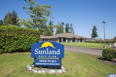 Stunning golf course views in this beautiful one level home - photo 48