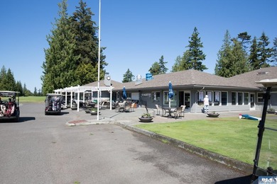 Stunning golf course views in this beautiful one level home - photo 49