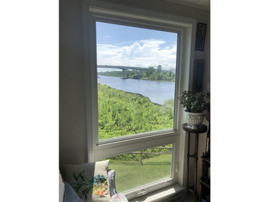 Spacious and renovated 2-bedroom 2-bath condo in the gated - photo 3